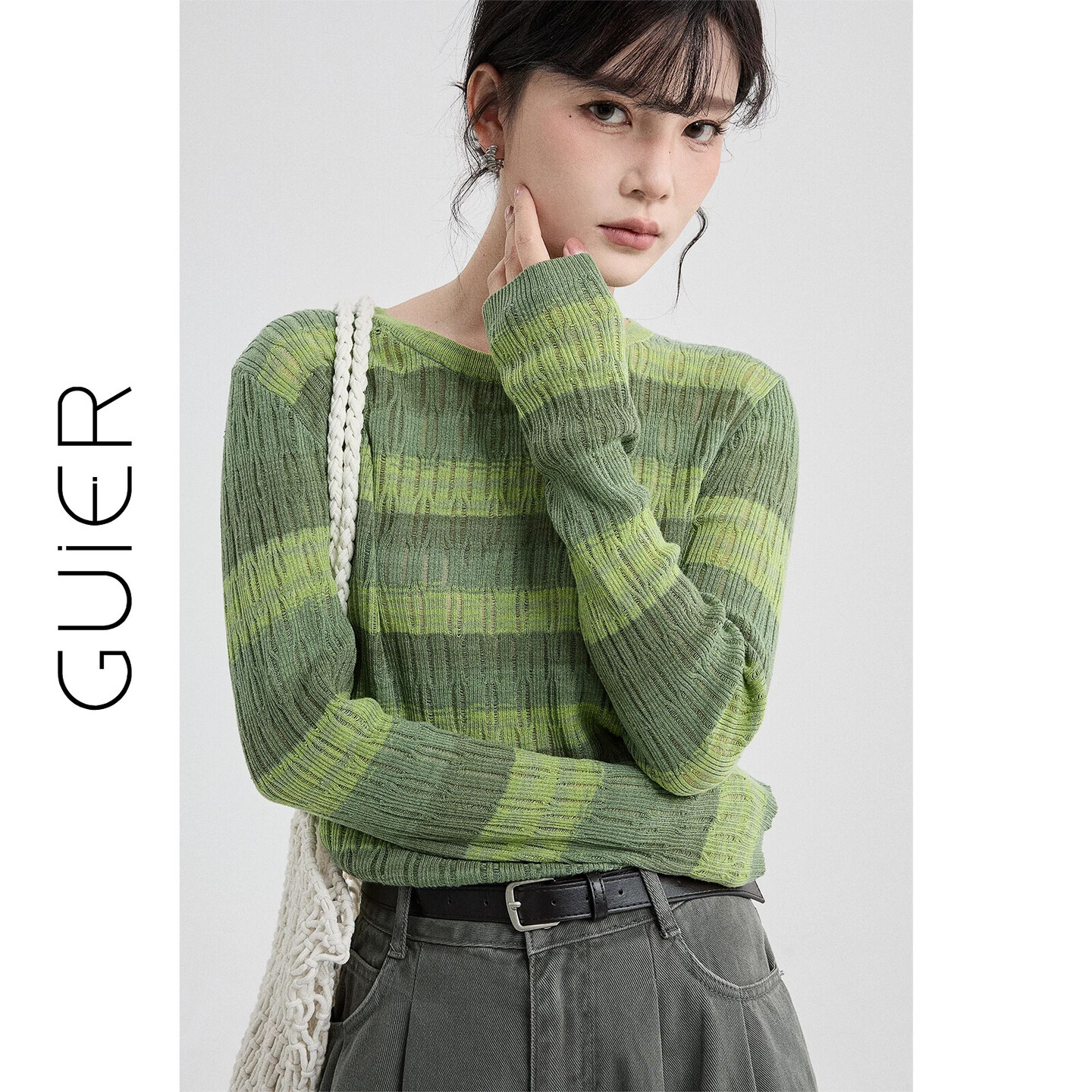 「GUIER」撞色条纹针织衫女2026新款春季高级设计感圆领修身上衣