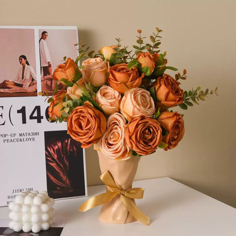 高档手捧玫瑰花仿真花假花束摆设客厅餐桌卧室绢花装饰花套装摆件