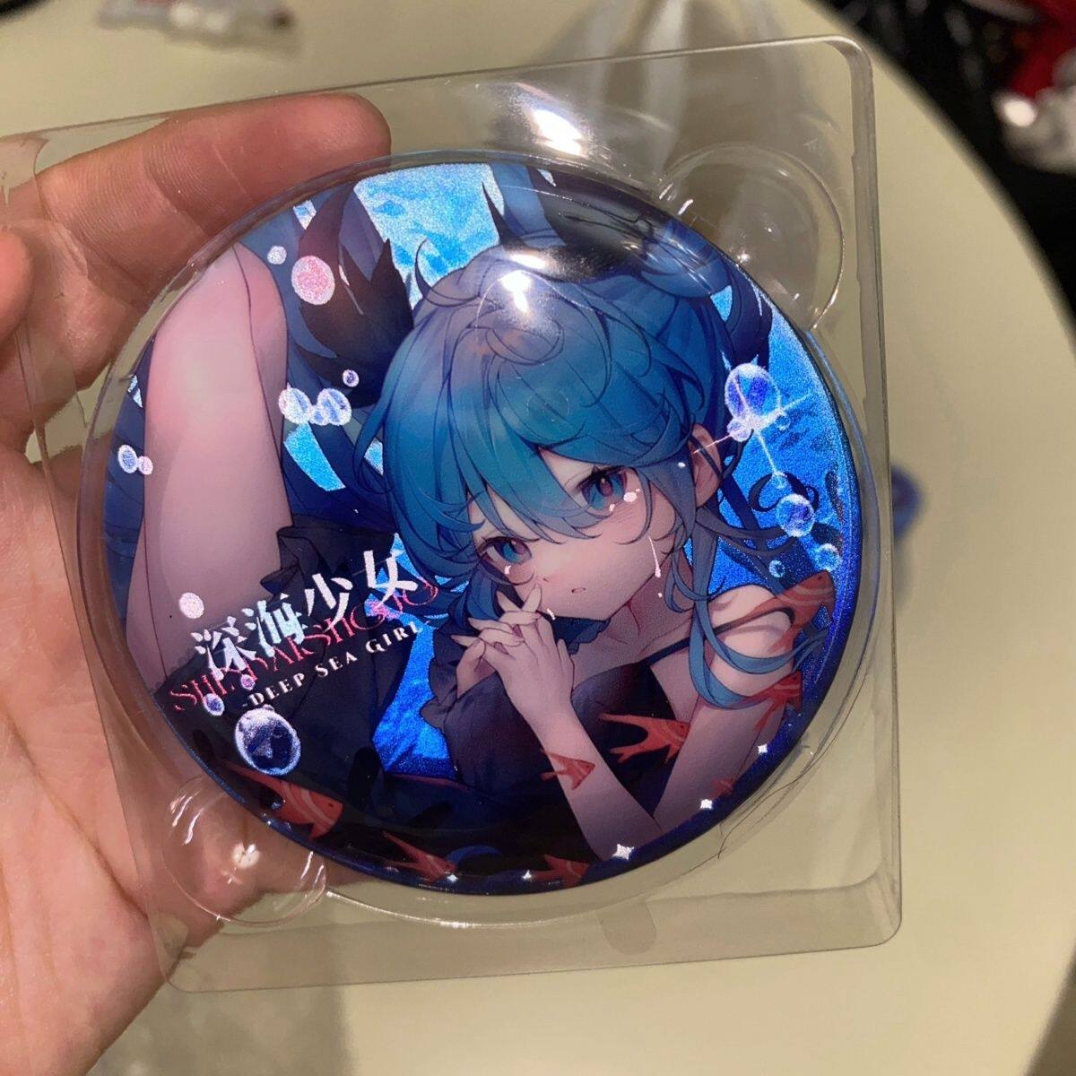 自制初音未来吧唧徽章炫彩反光58mm送朋友送闺蜜