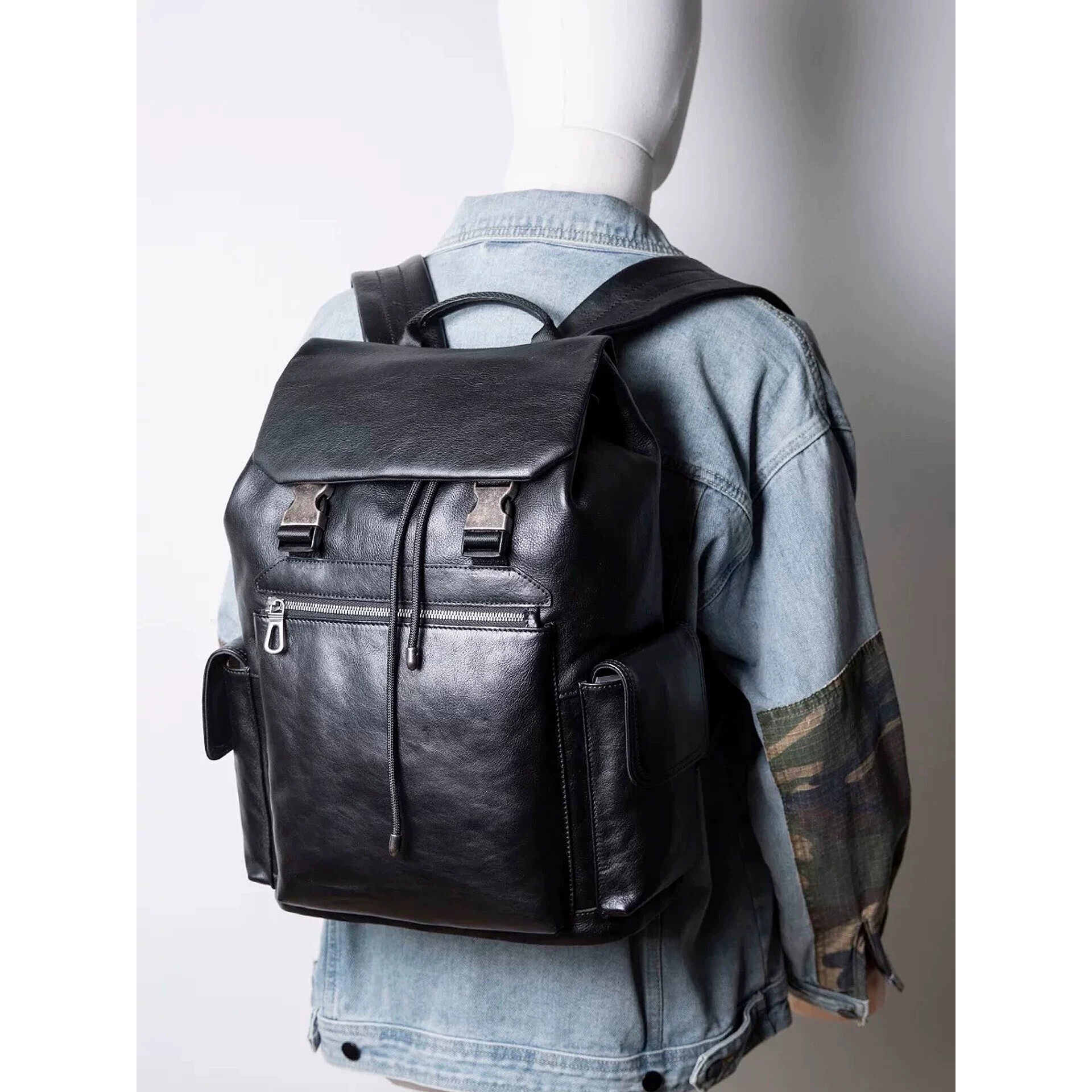 大牌真皮双肩包男款大容量商务电脑包头层牛皮时尚休闲旅行包背包