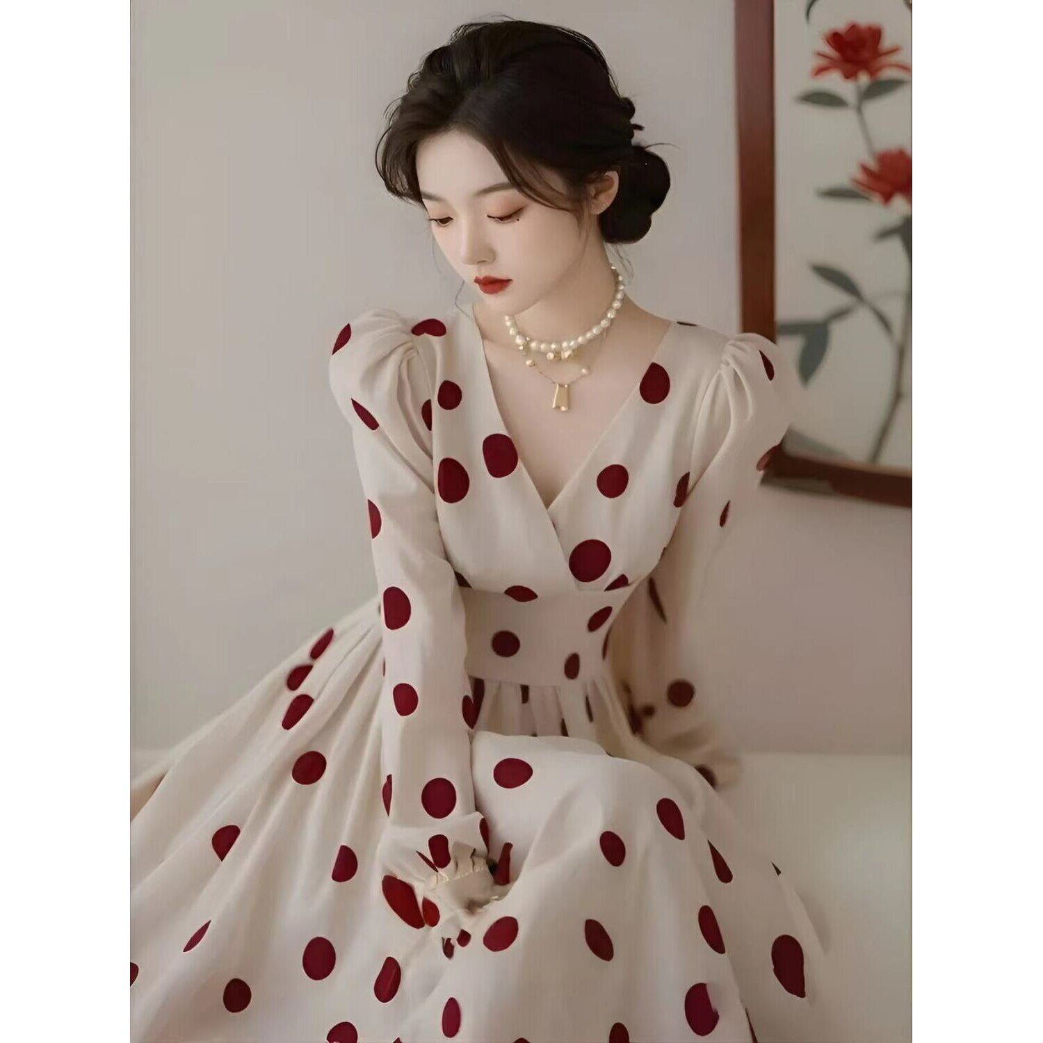 超好看波点连衣裙2025早秋新款女装漂亮独特正式场合法式气质裙子
