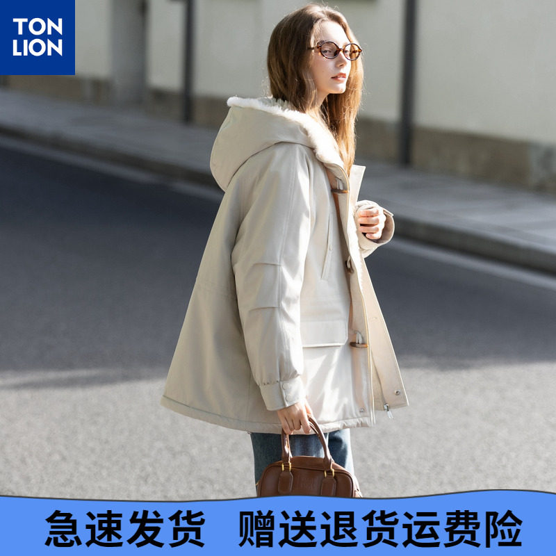 唐狮2025秋冬季短款棉衣女仿羊羔毛拼接连帽腰部抽绳收腰设计时尚