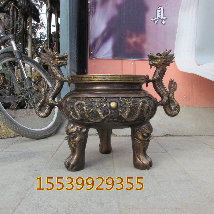 大号铜香炉 铜鼎 三足鼎炉 风水铜器 佛具寺庙用品 双龙戏珠香炉