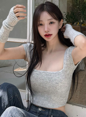 kindame韩国纯色百搭修身竖纹针织方领T恤露脐手套套装KS24S2609