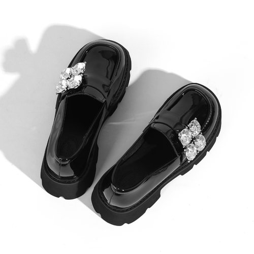 显脚小大水钻！漆皮舒适女单鞋