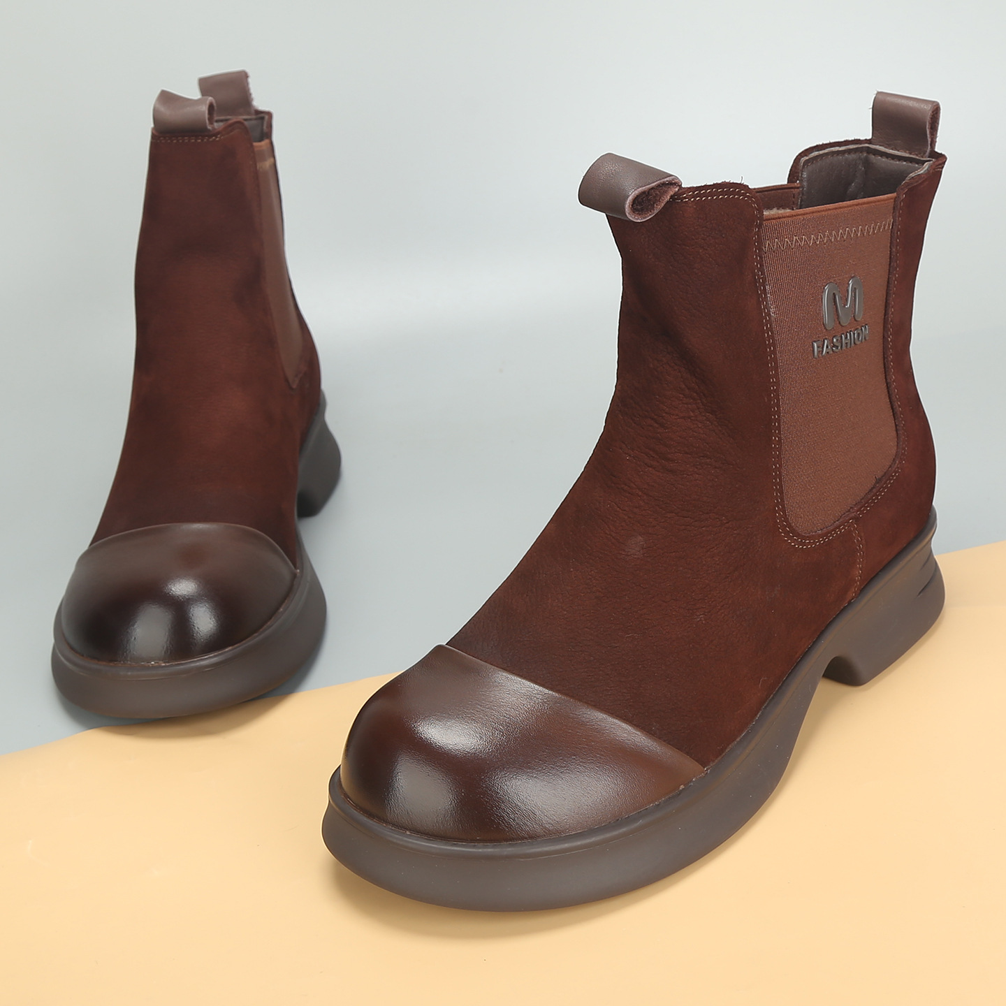 前掌加宽大码女鞋41到43秋冬新款切尔西靴厚底短靴女靴加绒棉鞋42