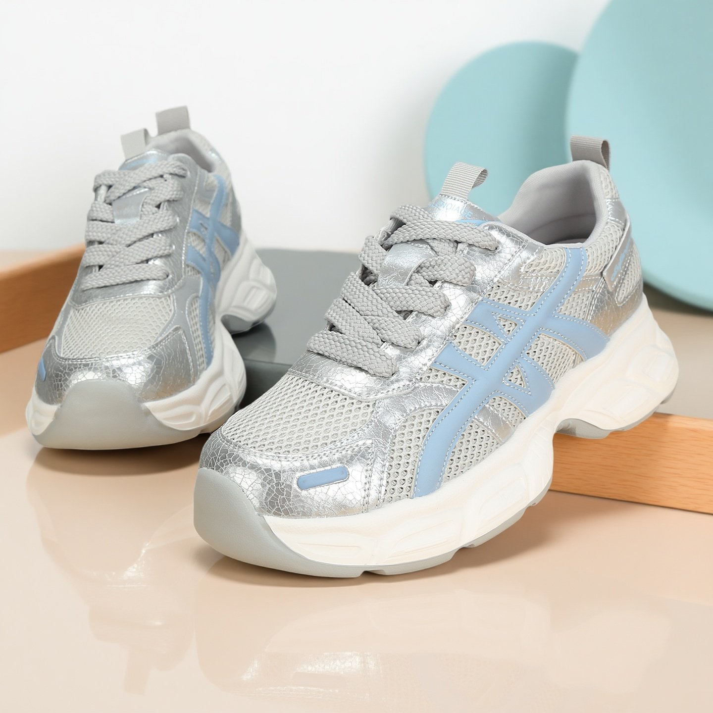 大码女鞋41到43春夏新款运动网面休闲鞋百搭平底旅游前掌胖脚宽肥,女鞋,时尚休闲鞋,淘宝优惠券,粉丝福利购,淘宝优惠卷