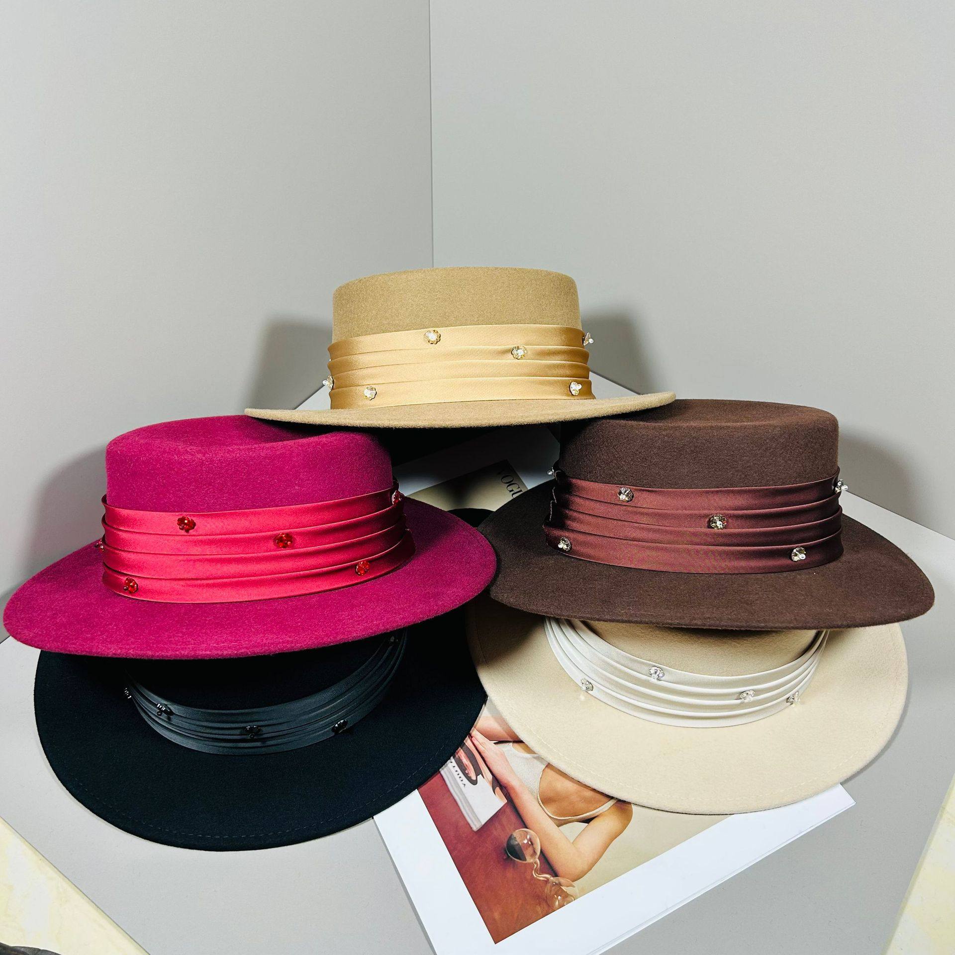 新款秋冬帽子女网红复古时尚平顶礼帽女水钻法式文艺赫本风毛呢帽,模玩/动漫/周边/娃圈三坑/桌游,聚会装饰帽子,淘宝优惠券,粉丝福利购,淘宝优惠卷