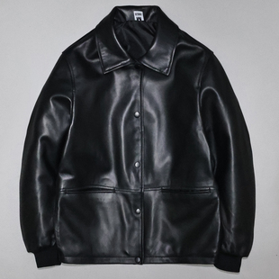 宽松遮肉显瘦青年翻领简约排扣夹克兵 头层绵羊真皮皮衣女微廓短款