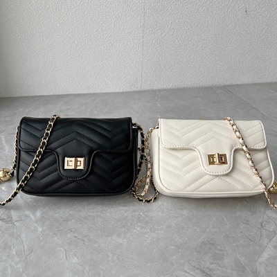 好货白菜价~真皮牛皮小众设计链条包休闲百搭小方包时尚斜跨女包