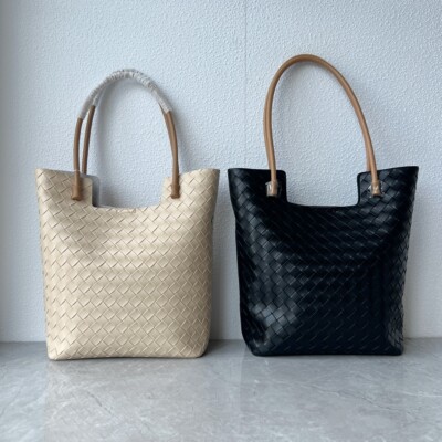 2024新款小众设计编织包高级质感托特包真皮女士大容量百搭单肩包