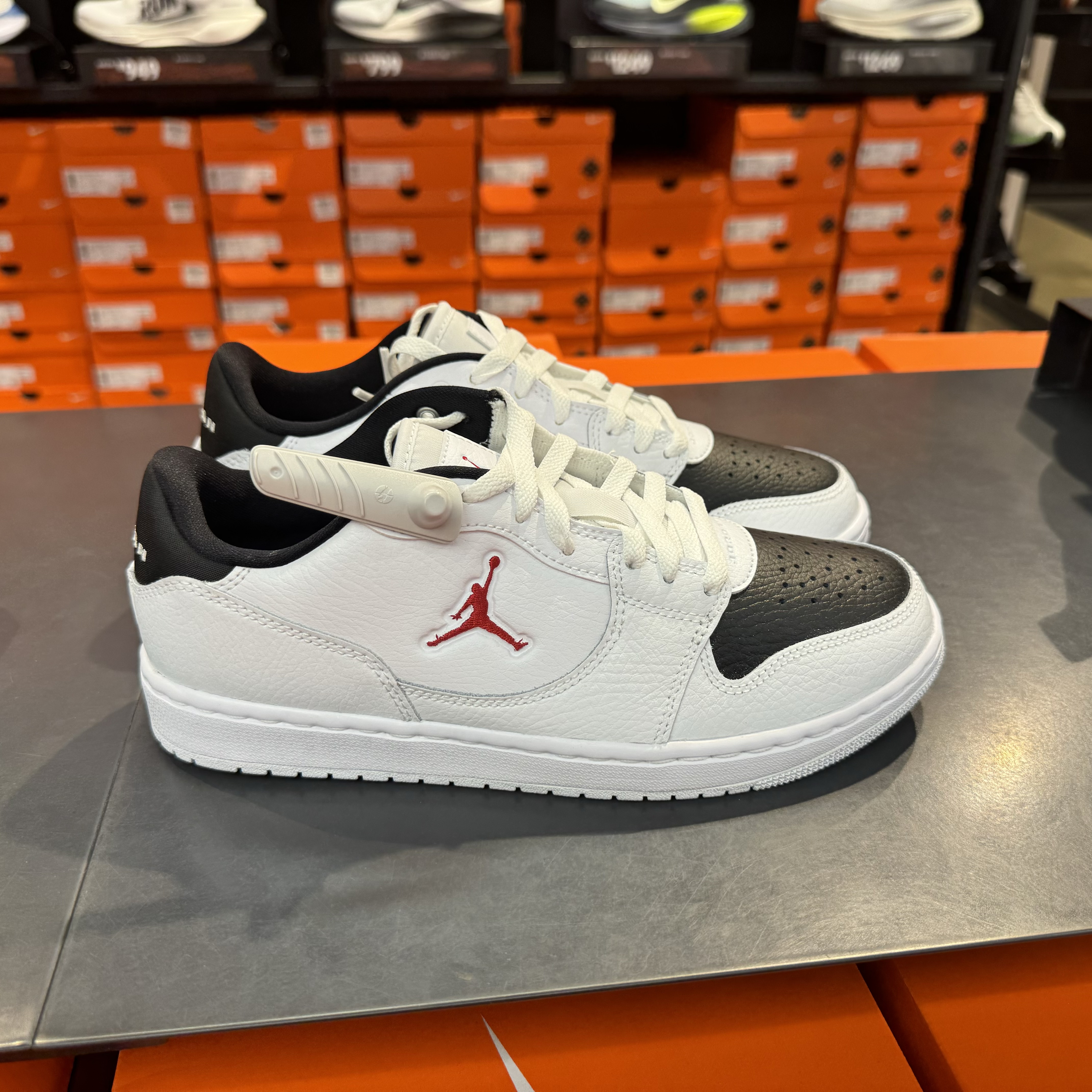 犇犇运动Nike/JORDAN FLIGHT COURT男子篮球休闲鞋 IQ5698-101