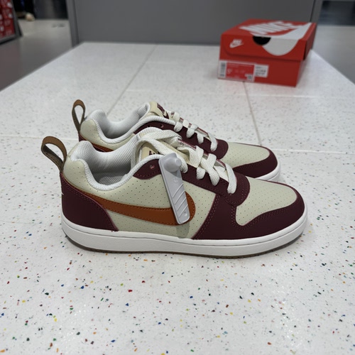 犇犇运动Nike/ COURT BOROUGH 女子低帮百搭休闲板鞋IB4695-221