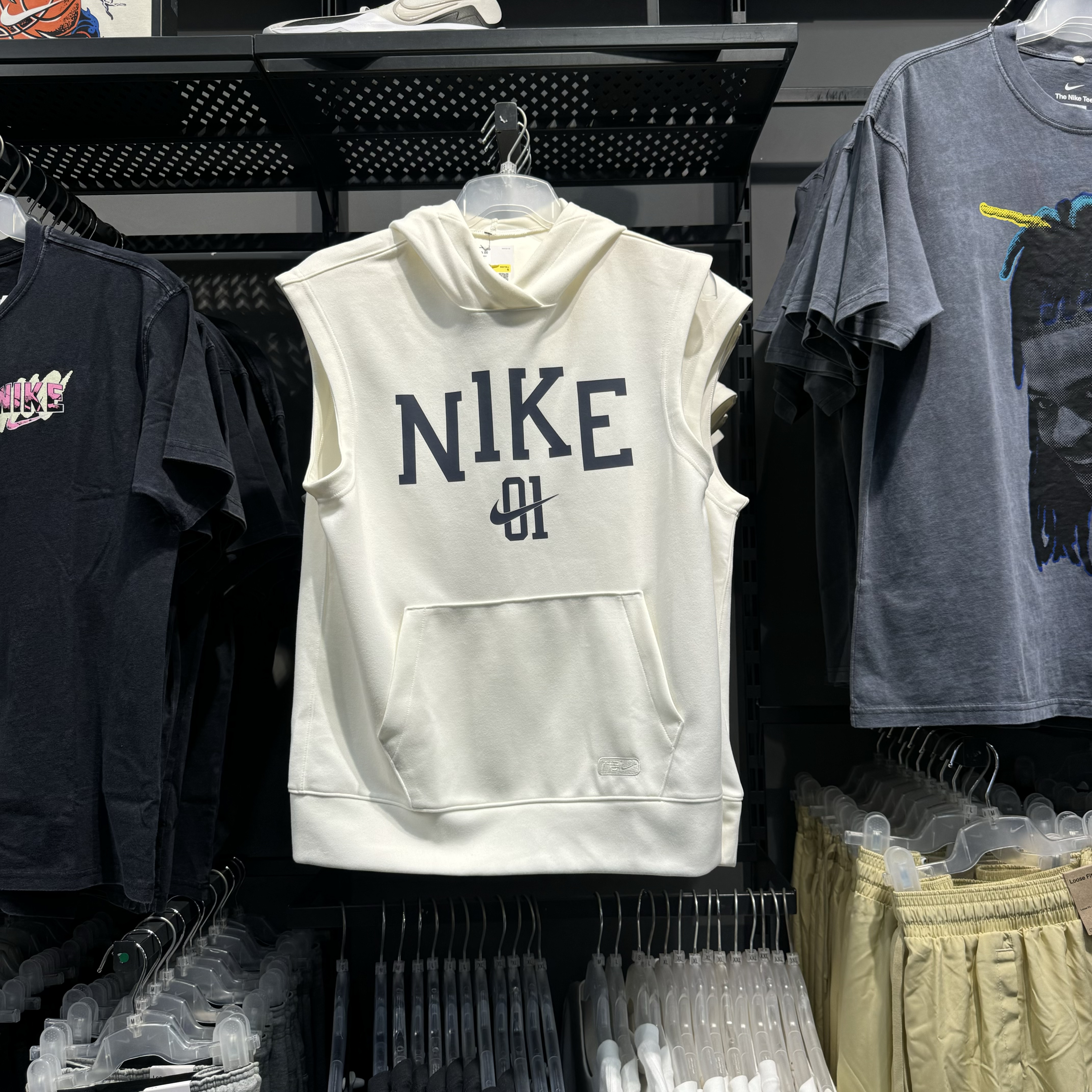 犇犇运动Nike/ 耐高系列男子速干篮球无袖连帽衫夏季IB9967-133