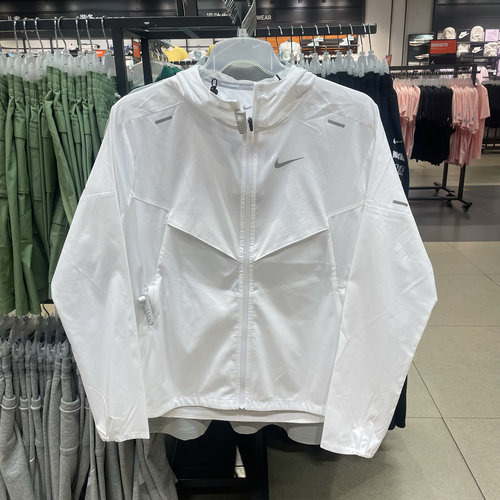 犇犇运动Nike/耐克 男子连帽跑步速干外套 DD4747-010-FB7541