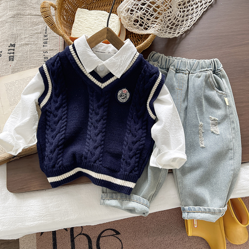 2025年新款男童秋季韩版毛衣马甲学院风套装洋气秋装儿童长袖套装