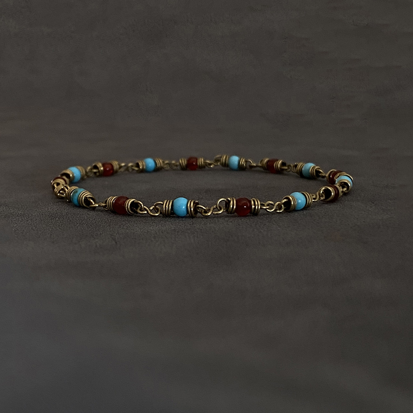 纯铜丝编织手链复古风绿松石与红玛瑙珠点缀个性设计手工手串饰品