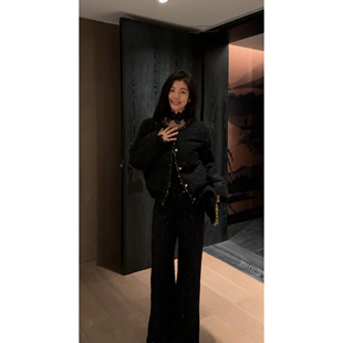 N.COU妮蔻25冬新款 黑色小香风高级感贵气保暖编织镶边白鸭绒套装