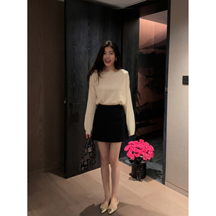 气质高腰显瘦短款 百搭纯色时尚 A字半身裙 经典 N.COU妮蔻25冬新款