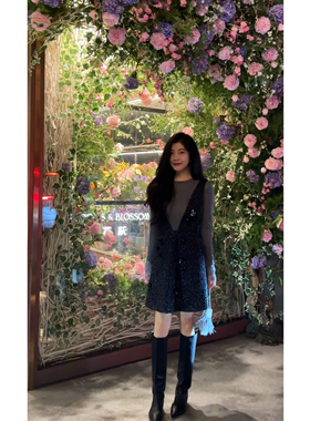 N.COU妮蔻25秋新款黑色重工设计感绣蕾丝钉花V领背心外搭连衣裙女