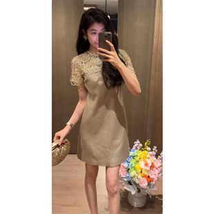 N.COU妮蔻26夏新款时髦气质轻奢重工钉珠拼接亚麻圆领连衣裙女