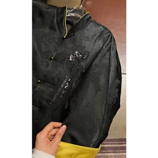 品牌款 醋酸缎面钉珠外套DY10978 4N.COU妮蔻25冬新款