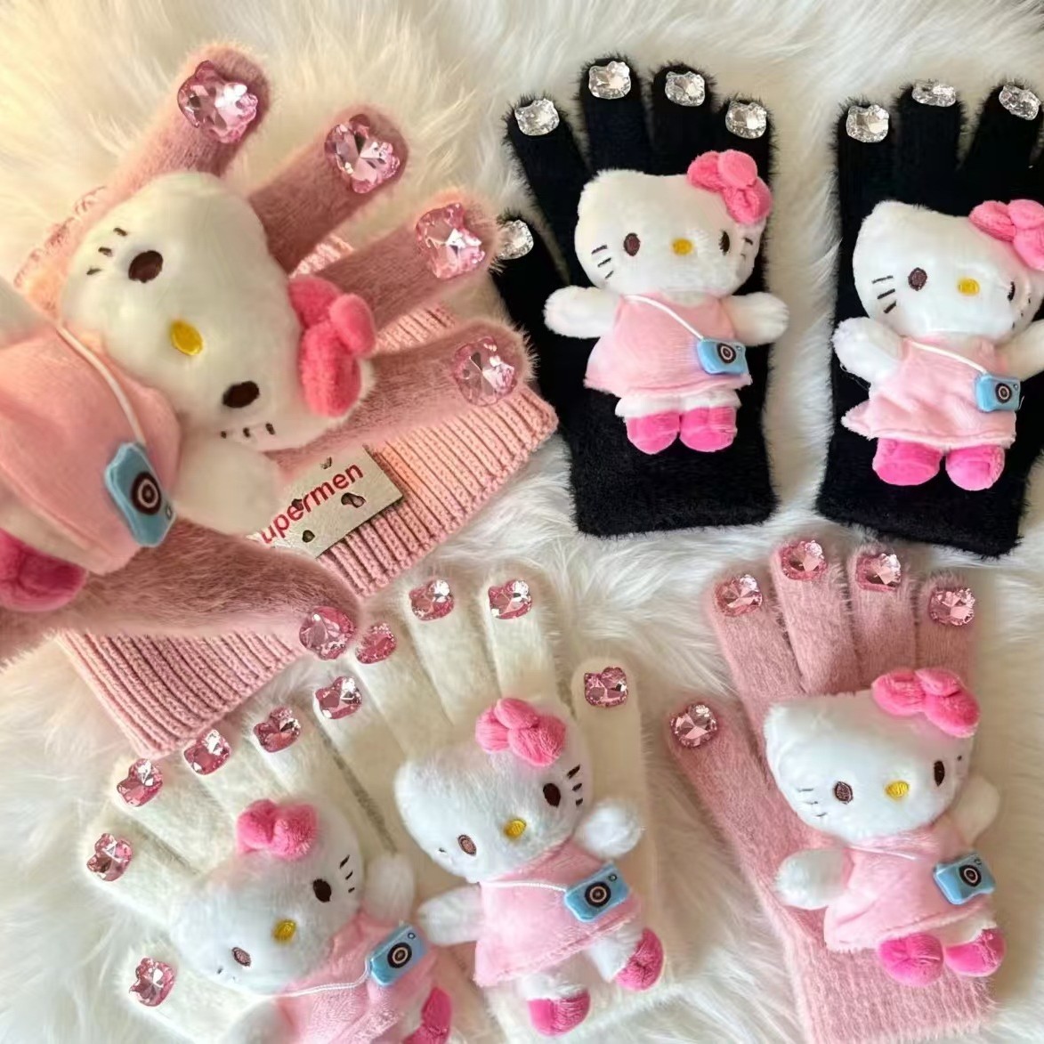 HelloKitty水钻可爱毛绒手套秋冬凯蒂猫玩偶少女保暖针织五指手套