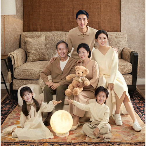 影楼一家六口拍照简约亲子装礼服