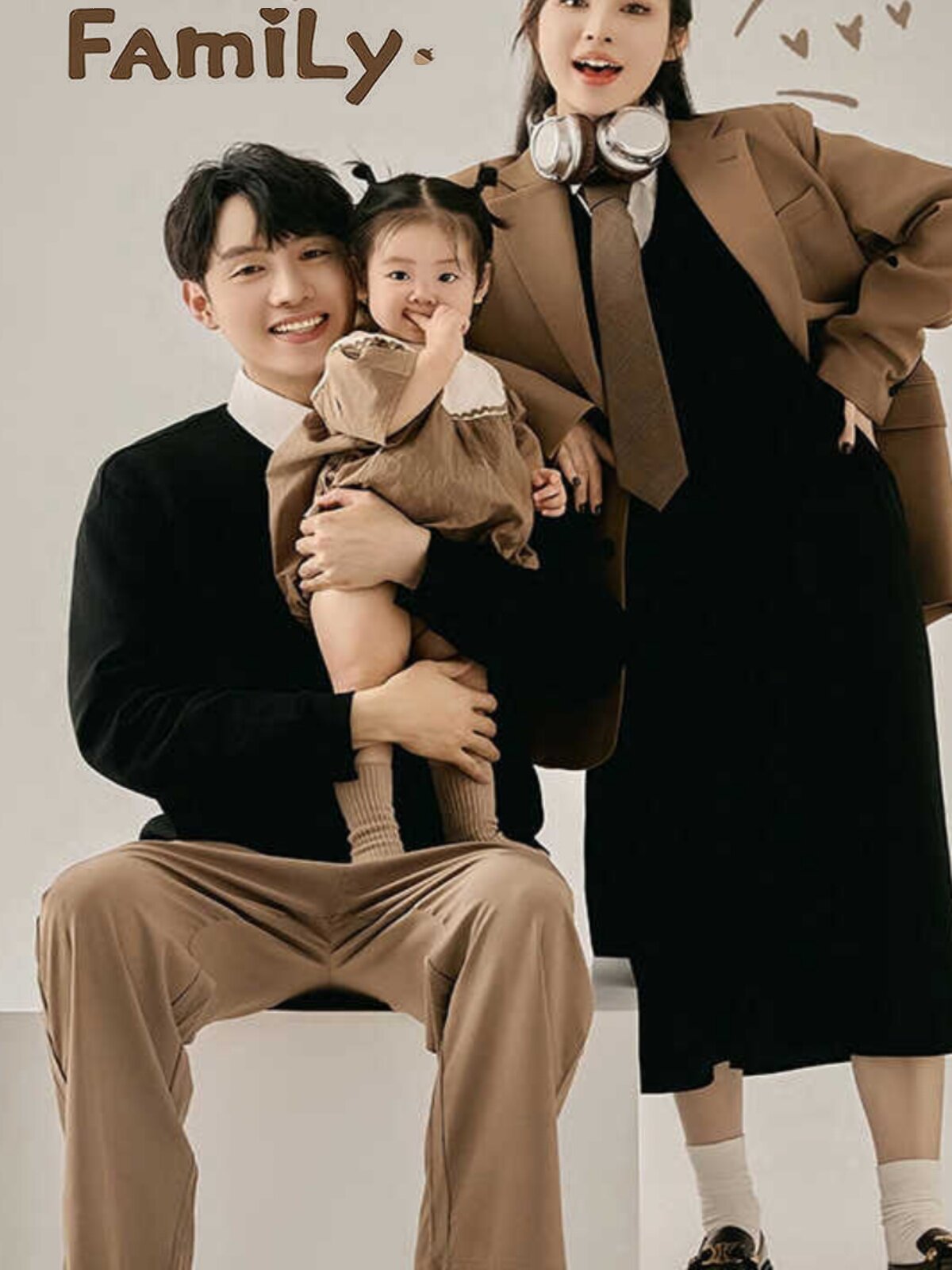 사진촬영 친자복 2024 3 4인 가족을 위한 새 정장 슈트  100세 생일 사진 촬영 가족 의상