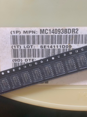 MC14093BDR2G MC14093 14093B 全新进口原装正品现货SOP14 触发器
