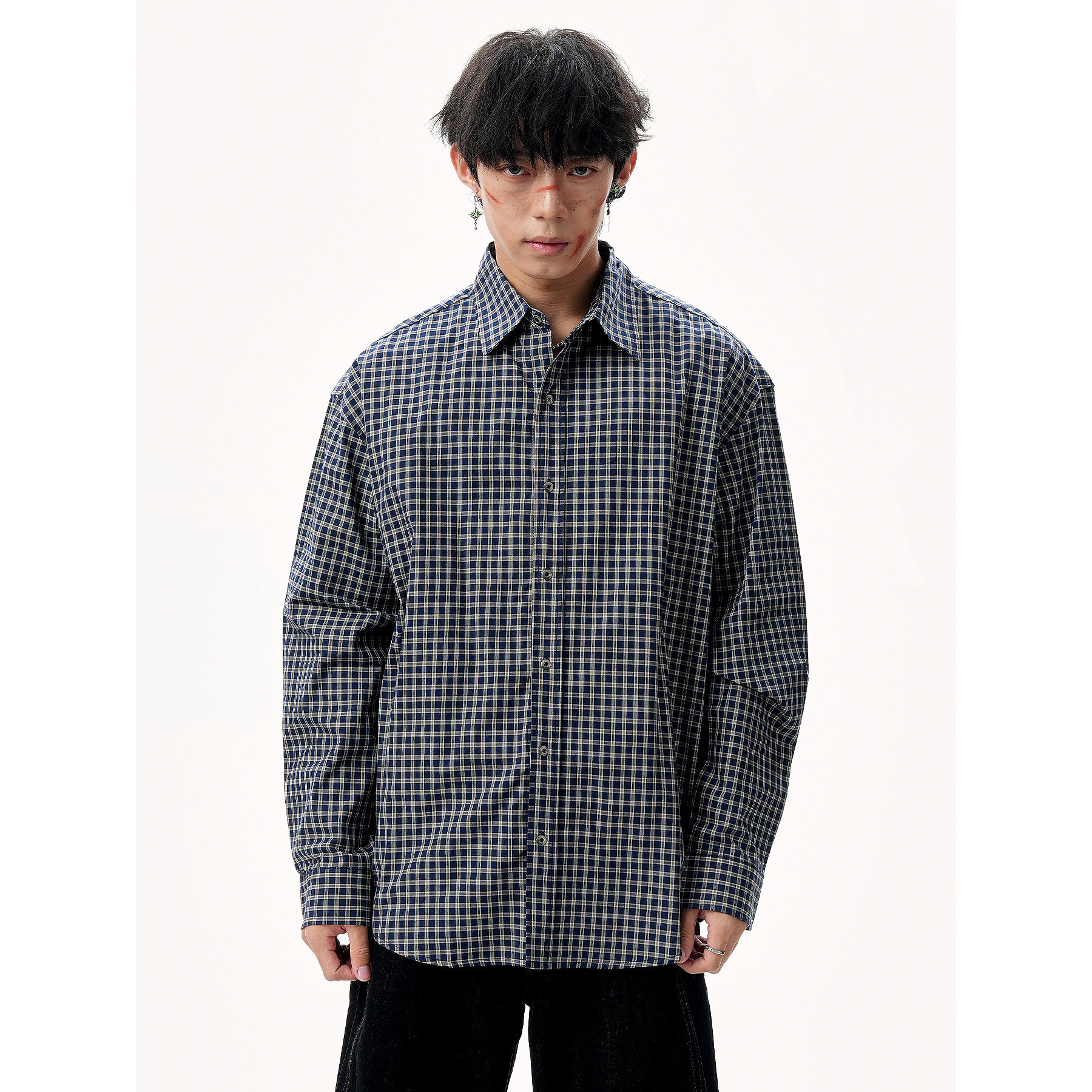 长袖Polo领口格子衬衫