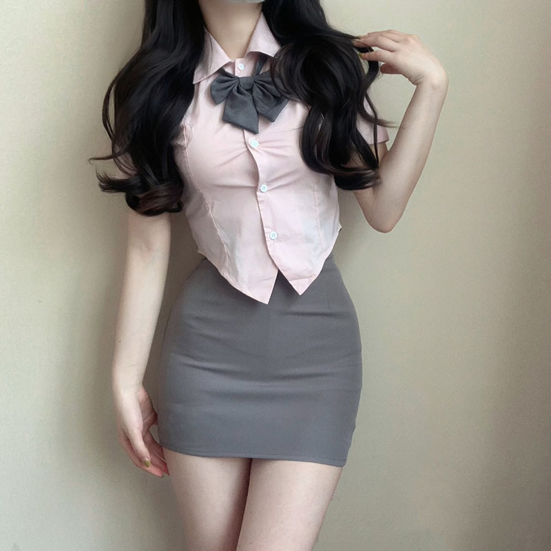 粉色短袖jk衬衫包臀裙子两件套女夏季甜辣妹纯欲收腰上衣短裙套装