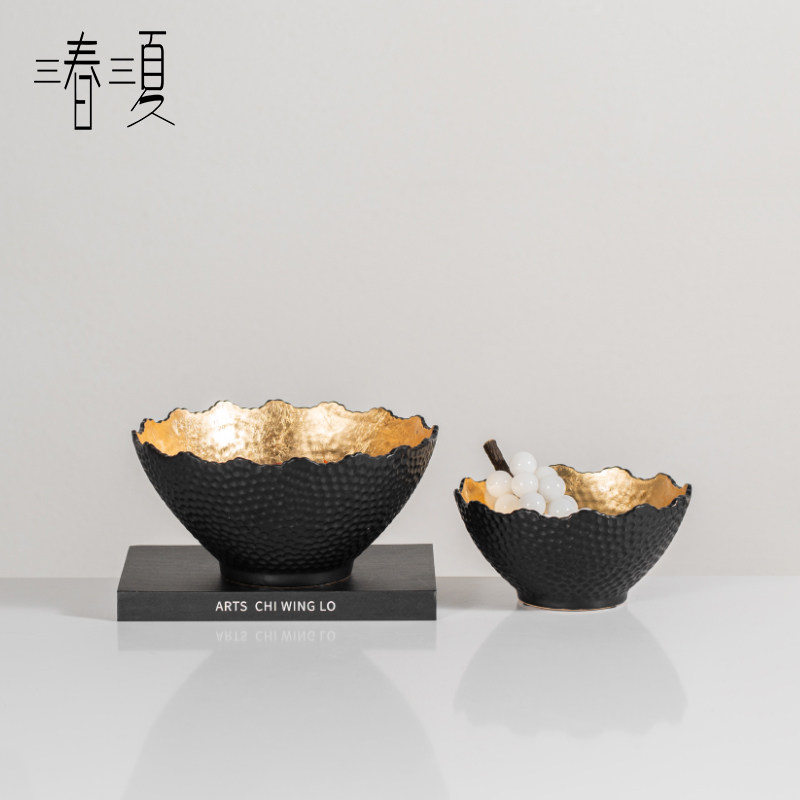 速发高级黑手工陶装果盘烤感烫金铝制茶几置物盘餐厅瓷饰品桌面摆