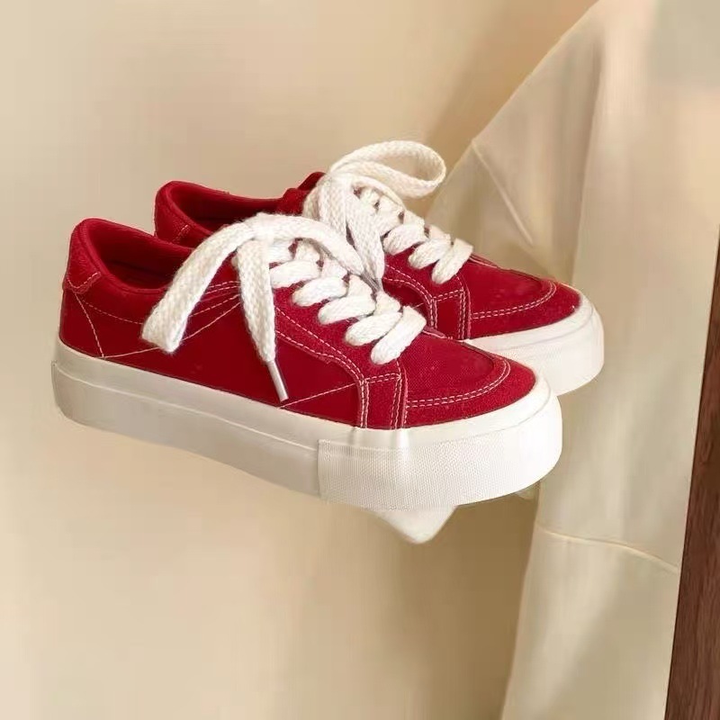 红色帆布鞋女学生2025春夏新款透气板鞋ins复古百搭厚底滑板鞋潮