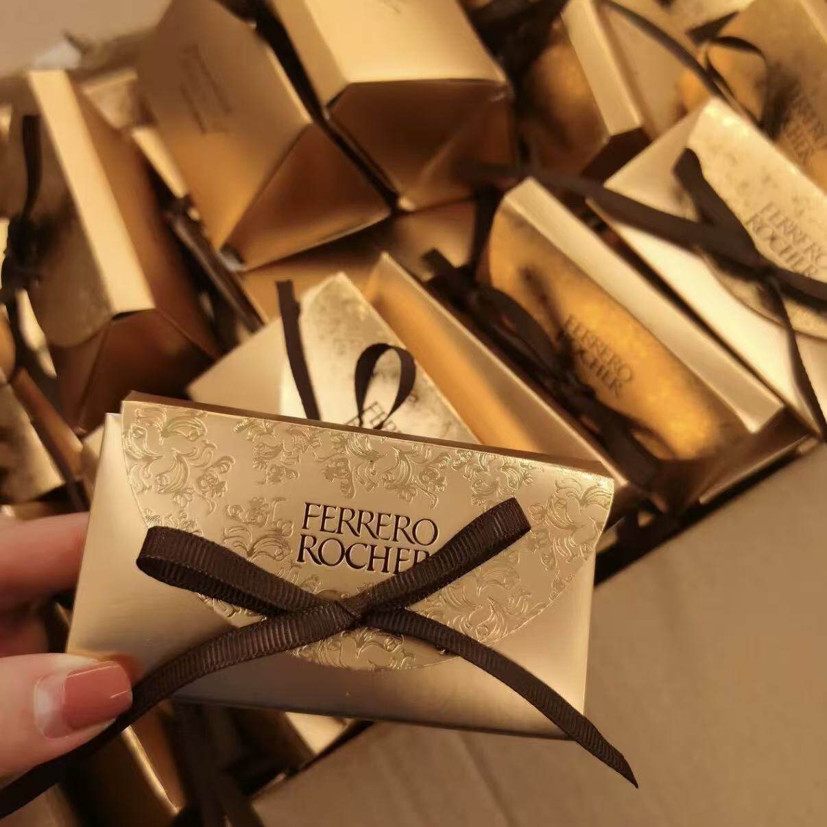 经典金色费列罗巧克力包装盒子糖果盒喜糖盒空盒子伴手礼回礼