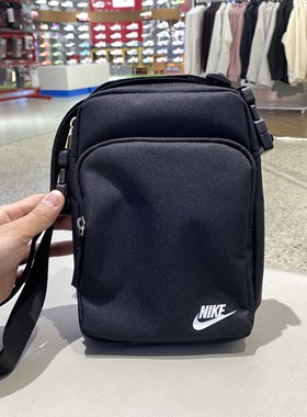 正品NIKE耐克印花LOGO旅行男女运动休闲单肩包斜挎包DB0456-010