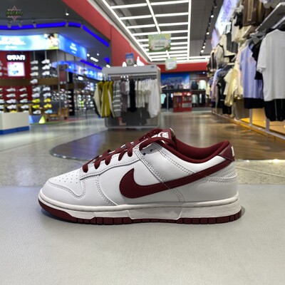 NIKEDUNKLOW女子低帮板鞋
