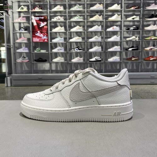 正品耐克AIRFORCE1女休闲板鞋