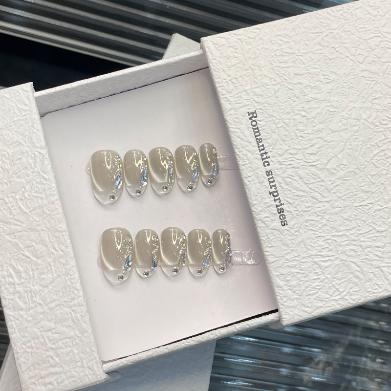 爆闪高级感纯手工美甲贴片成品