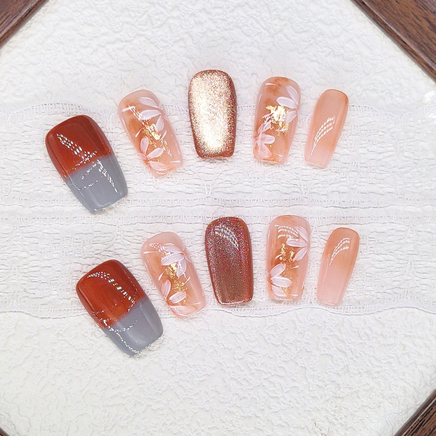 原创【时光花影】秋冬高级显白美甲手绘浮韵兰花秋冬猫眼穿戴甲