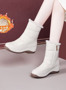 白色短靴女秋冬2025新款加绒雪地靴批发厚底妈妈女鞋软底软皮靴子
