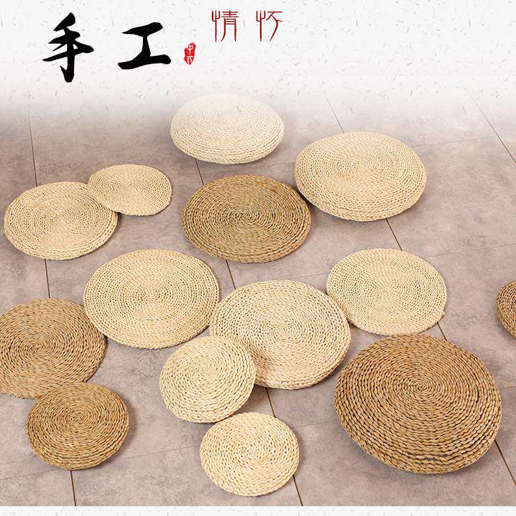 现货速发圆形蒲垫草编蒲团玉米皮编织坐垫子榻榻米地上蒲草跪坐墩