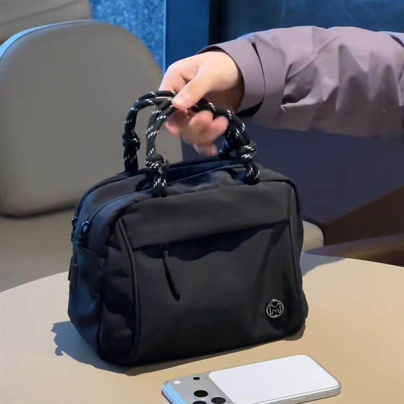 小红书同款多隔层大容量小方包