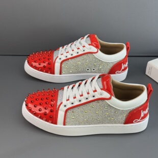 男鞋春季新款爆款低帮烫钻铆钉休闲板鞋CL红底鞋百搭系带钉子潮鞋