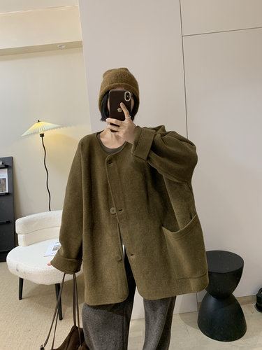 复古简约圆领麂皮质感珍珠绒不气球外套针织开衫外套毛衣宽松大衣