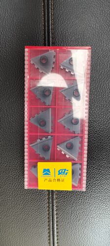 现货出售工研所B5BN2-3D石油管螺纹偏梯扣三齿梳刀片