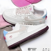 Nike 161 IQ4937 耐克情人节限定空军一号板鞋 女子白粉色AF1运动鞋
