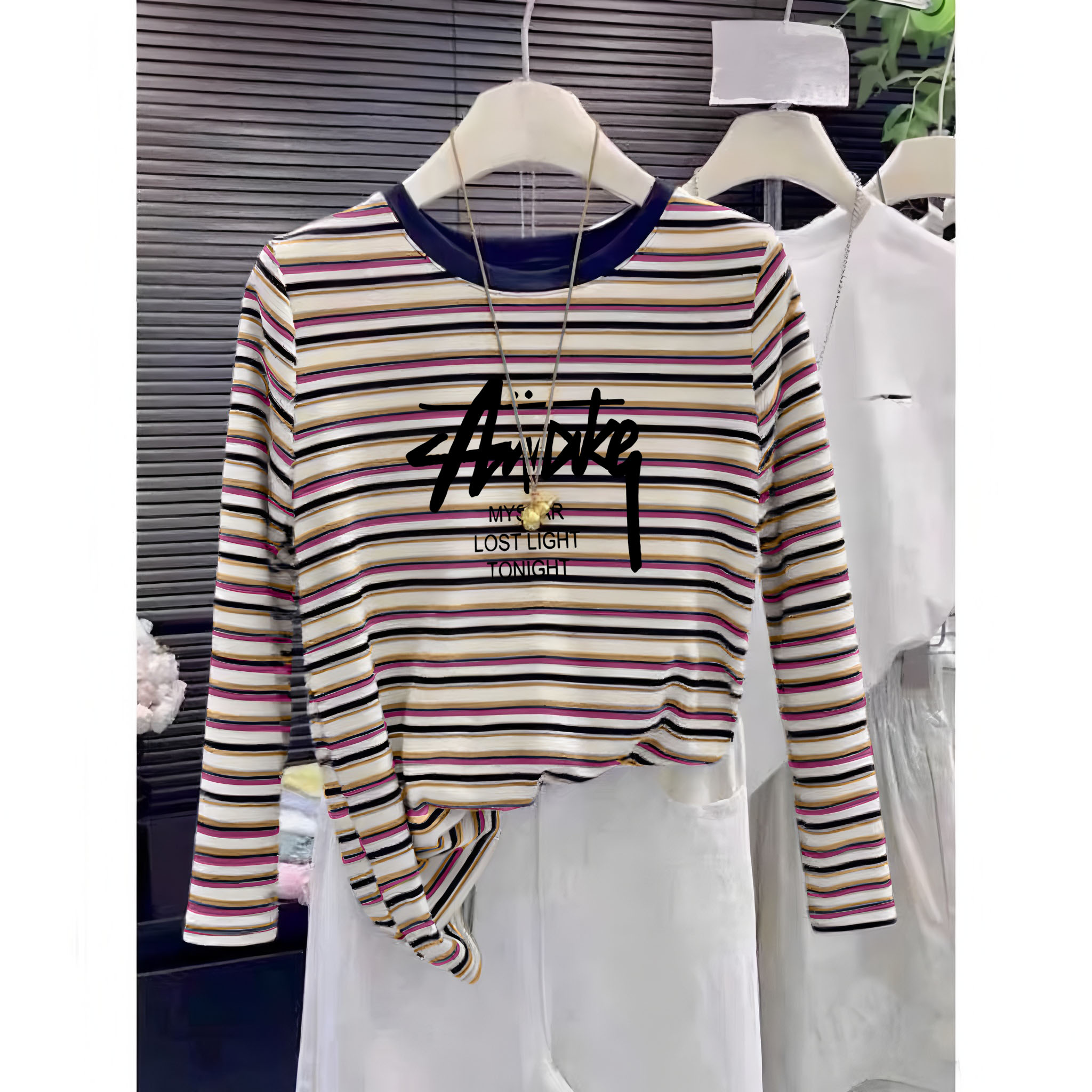 2025新款正肩拼色条纹长袖t恤女设计感小众时尚百搭上衣春秋冬季