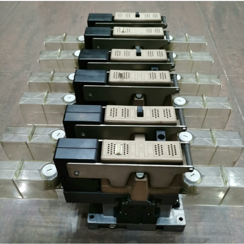 售前询价西门子接触器 SIEMENS 3TB5217-0B 大型