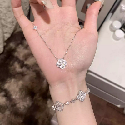 s925「闪耀四叶草」纯银项链